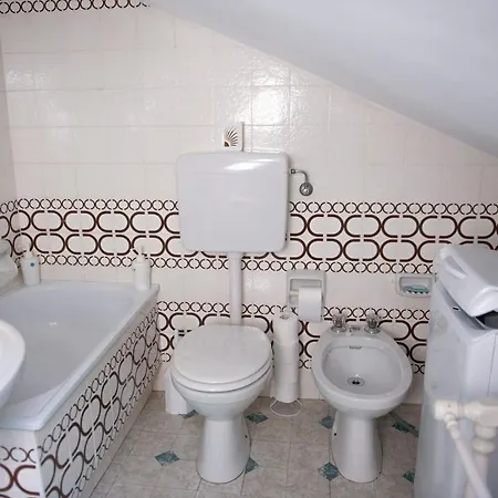 Apartment Mansardato In