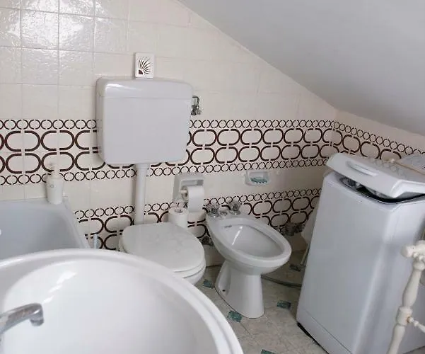 דירה Mansardato In לוריזיה
